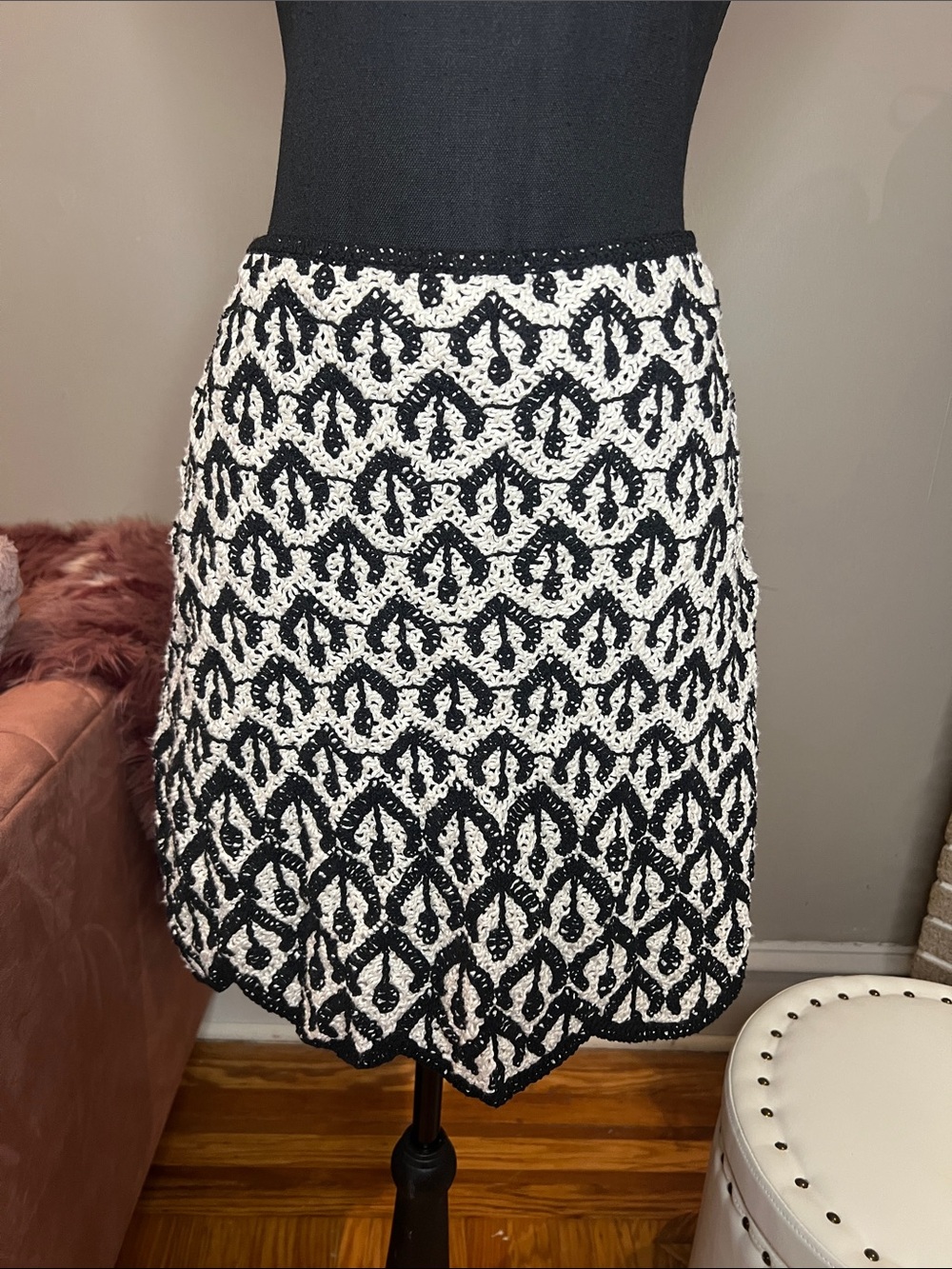 On 34th/Alix Friedberg Black and White crochet Textured Pattern Women’s Skirt